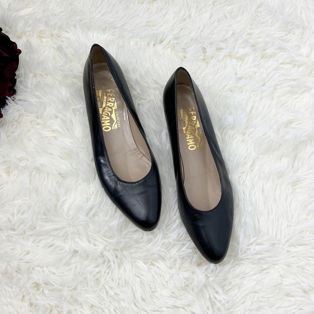 Salvatore Ferragamo Flats Black Shoes Size 6.5 A